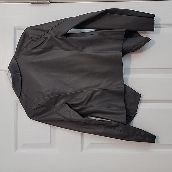 Blank NYC Onto the Next Faux Leather Jacket Grey NWOT - Picture 3 of 8